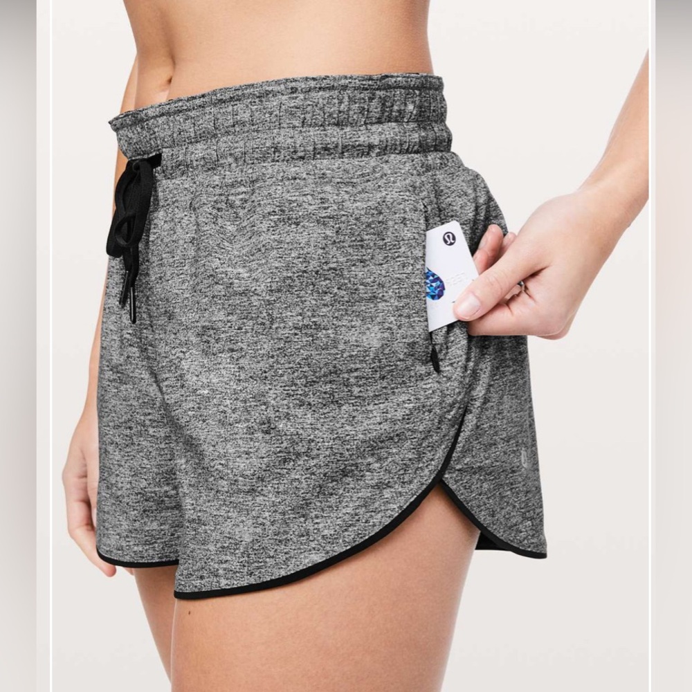 Lululemon Choose A Side Short *3"